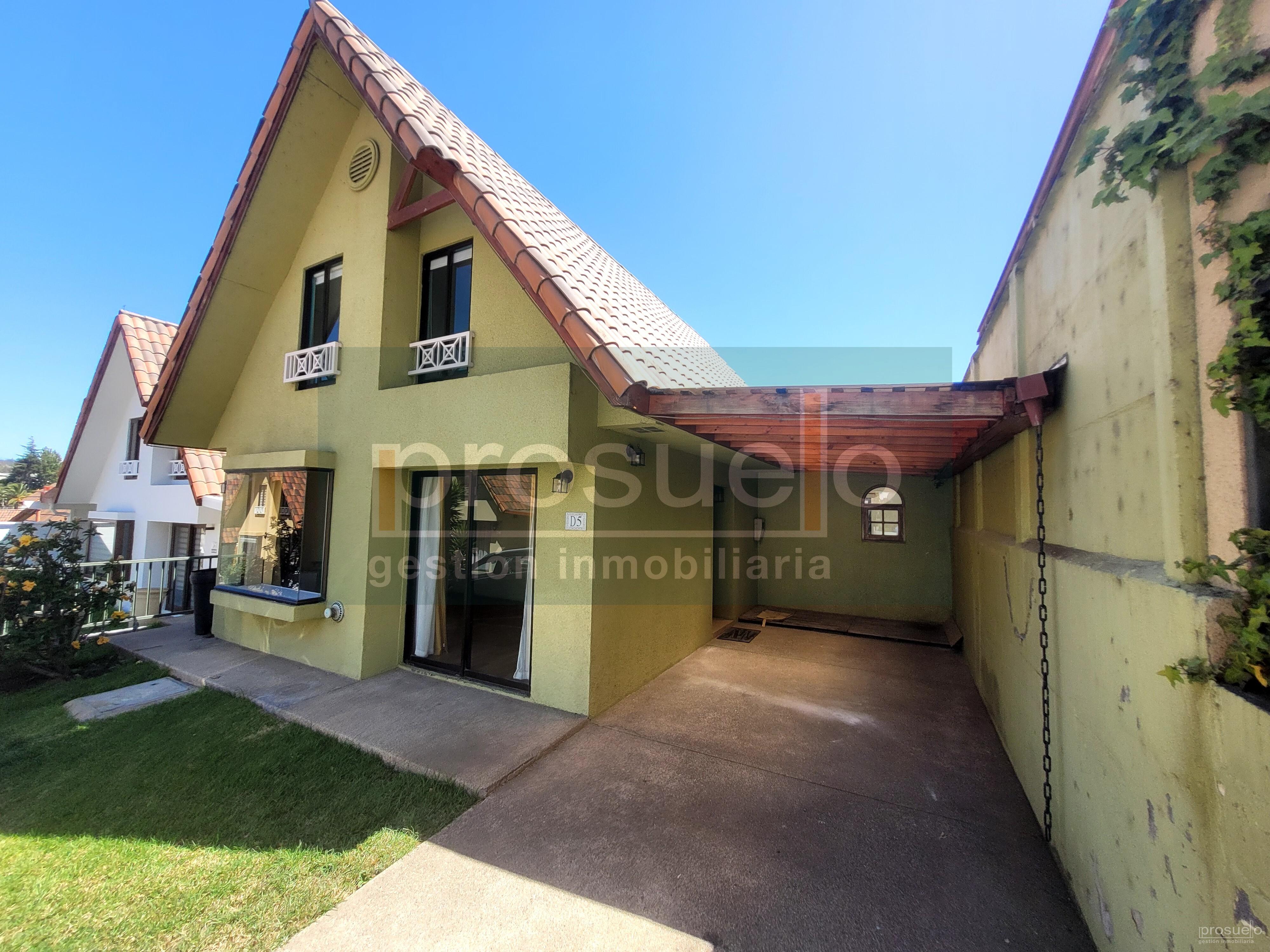 Hermosa Casa con piscina en Condominio privado